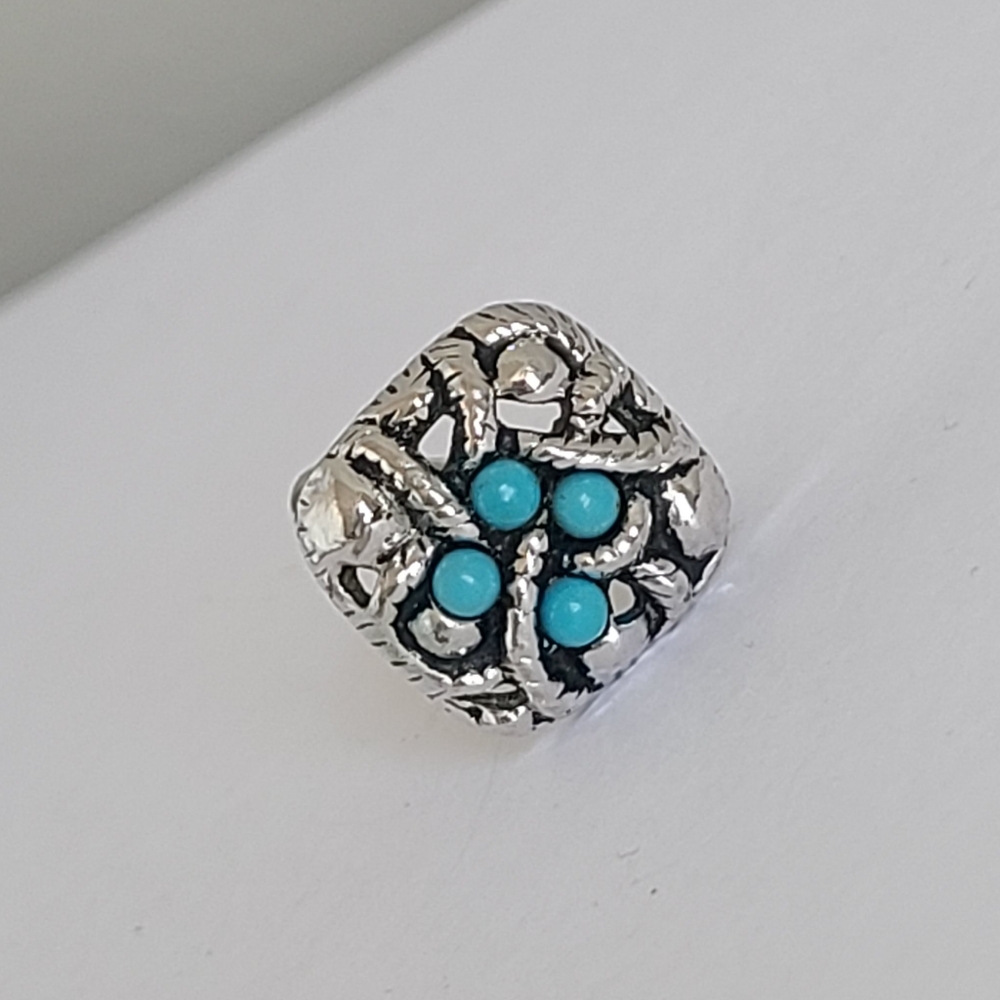 Vintage Boho Avon Designer Chunky Silver Tone Twist Knot Blue Beaded Ring 6